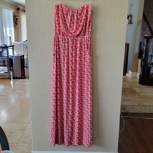 Three Pink Hearts (Trixxi), Medium, Coral/Taupe Chevron Strapless Maxi Dress